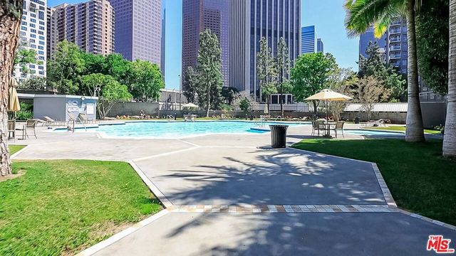 800 W 1st Street 2110, Los Angeles, CA 90012