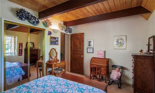 359 Kuffel Canyon, Lake Arrowhead, CA 92352