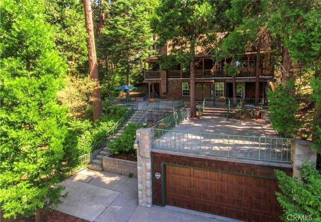359 Kuffel Canyon, Lake Arrowhead, CA 92352