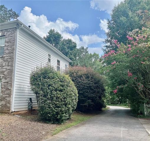 1224 CRESCENTWOOD Lane, Decatur, GA 30032