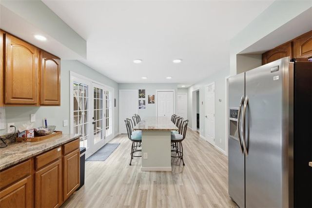 310 Estate Drive, East Stroudsburg, PA 18302