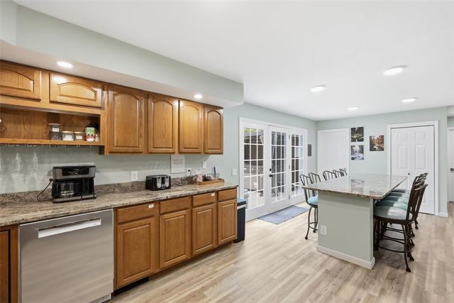 310 Estate Drive, East Stroudsburg, PA 18302
