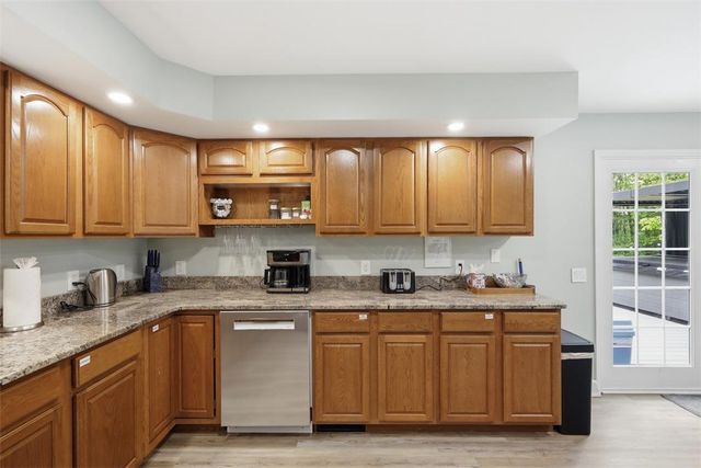 310 Estate Drive, East Stroudsburg, PA 18302