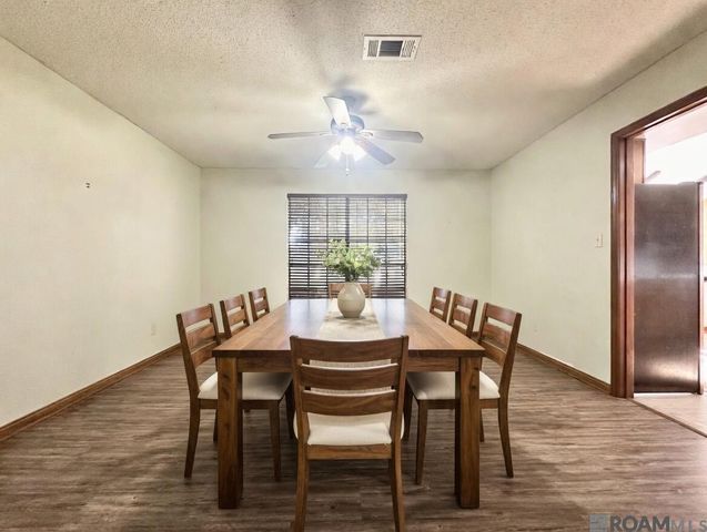 307 N Buckingham Dr, Slidell, LA 70461