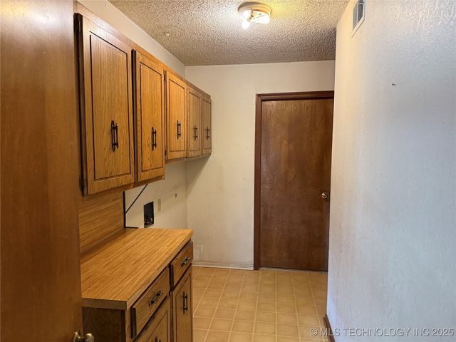 1319 Brookhaven, Ardmore, OK 73401