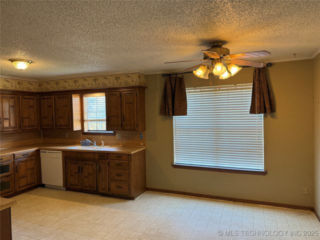 1319 Brookhaven, Ardmore, OK 73401