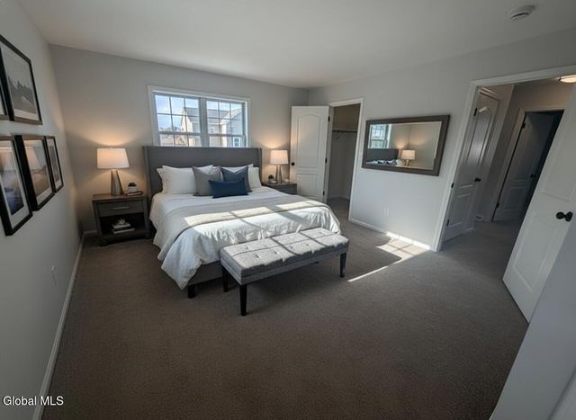 27 Woodside Drive, Albany, NY 12208