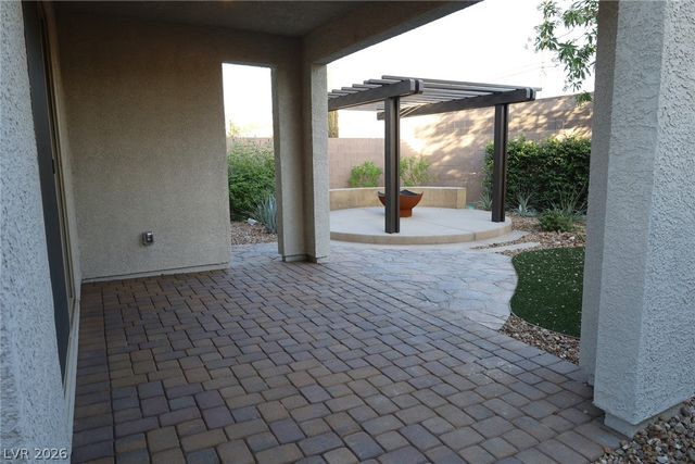 6547 Smithville Avenue, Las Vegas, NV 89142