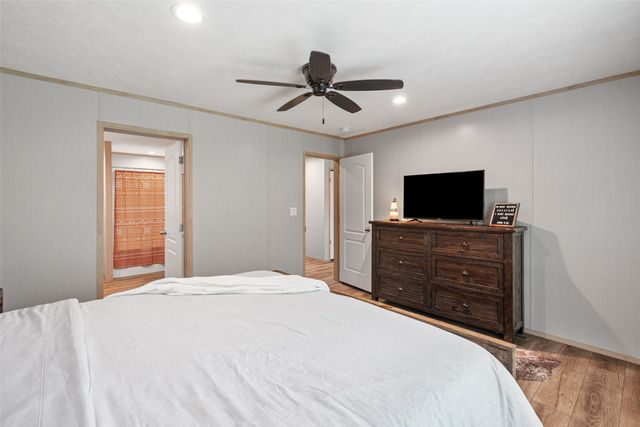 4009 Diann Drive, Granbury, TX 76049