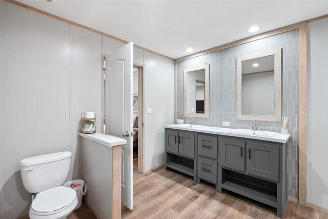 4009 Diann Drive, Granbury, TX 76049