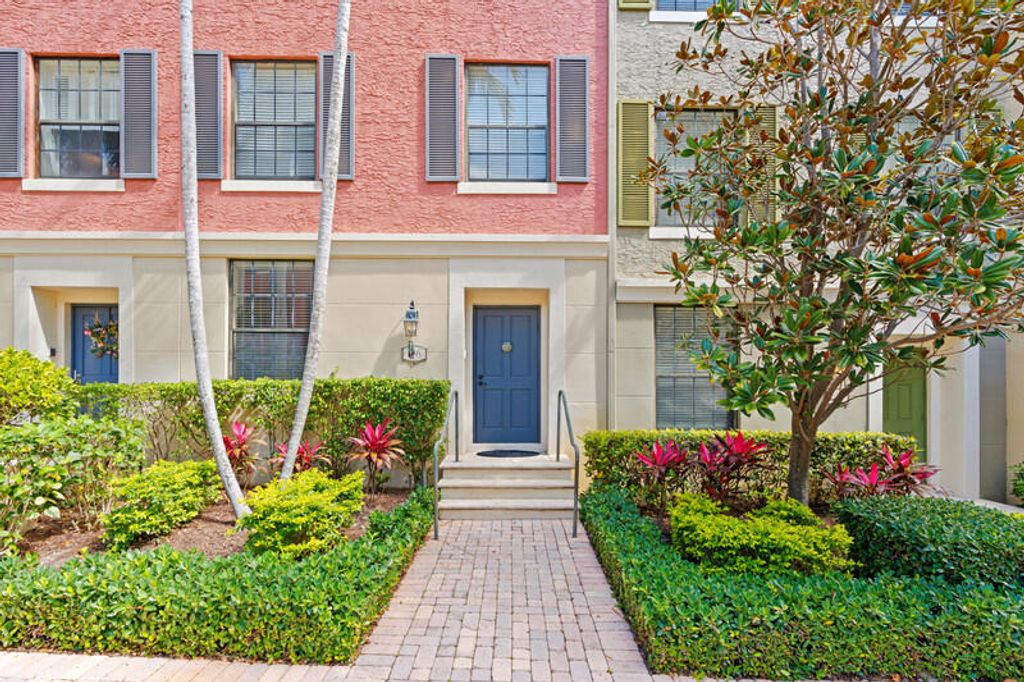 656 Fern Street, West Palm Beach, FL 33401