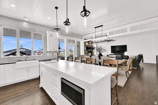 4746 W 4725 S, West Haven, UT 84401