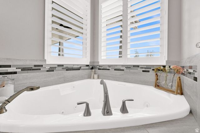 4746 W 4725 S, West Haven, UT 84401