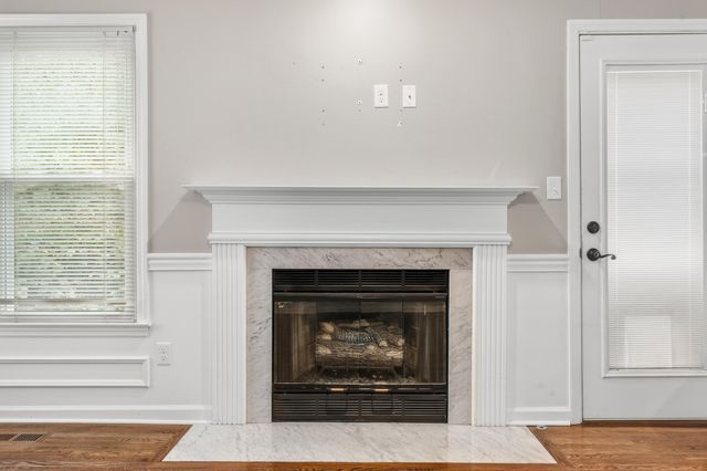 1076 Autumn Ridge Drive, Lexington, KY 40509