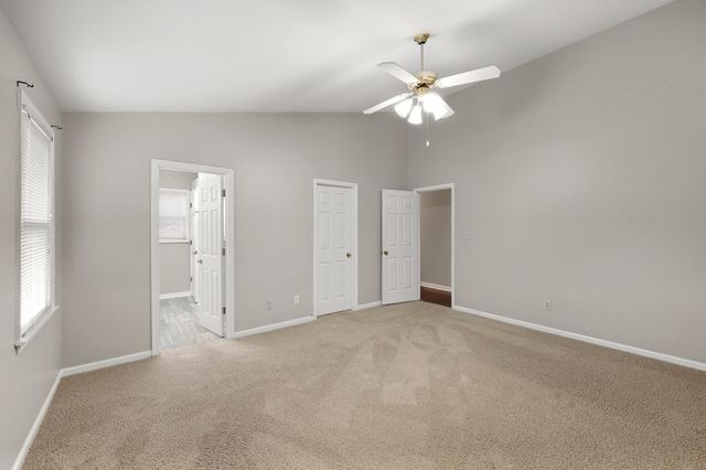 1076 Autumn Ridge Drive, Lexington, KY 40509
