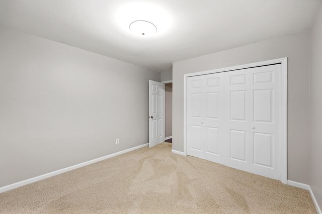 1076 Autumn Ridge Drive, Lexington, KY 40509