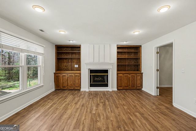 316 Hollow Springs Drive, Hiram, GA 30141