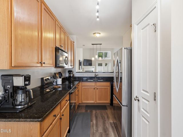 2505 Asher View Court, Raleigh, NC 27606
