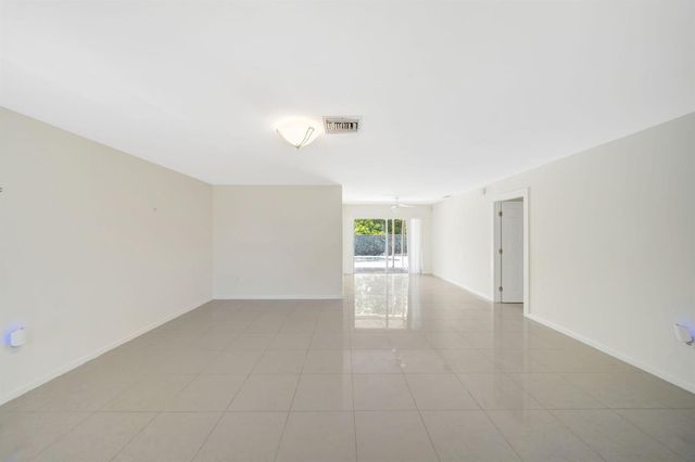 2545 NW 105th Lane, Sunrise, FL 33322