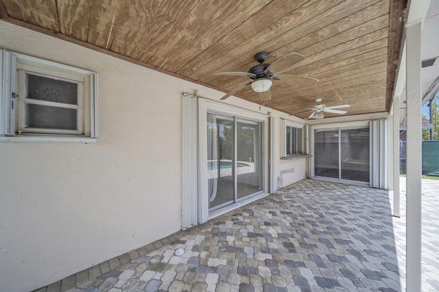 2545 NW 105th Lane, Sunrise, FL 33322