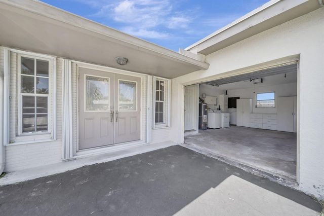 2545 NW 105th Lane, Sunrise, FL 33322
