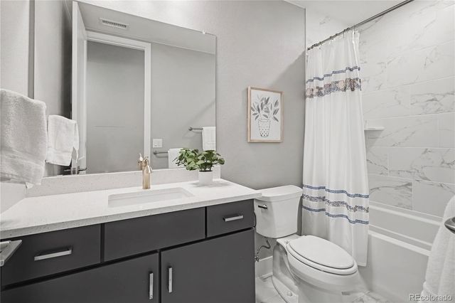 9204 Star Fall Circle, Littleton, CO 80125