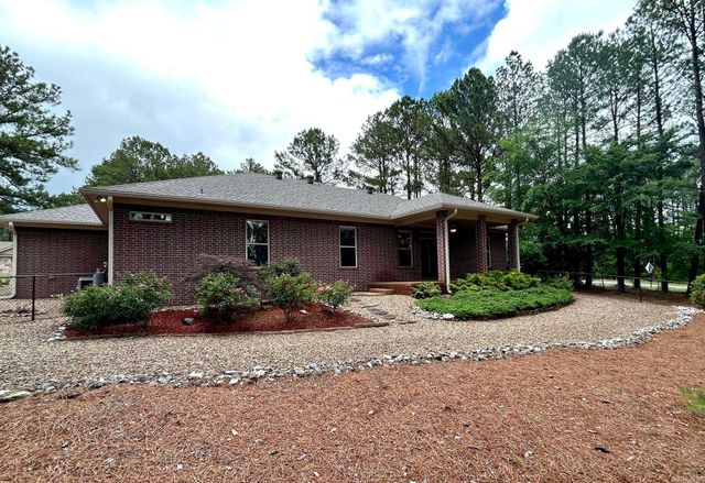 1 Victoria Lane, Hot Springs Village, AR 71909