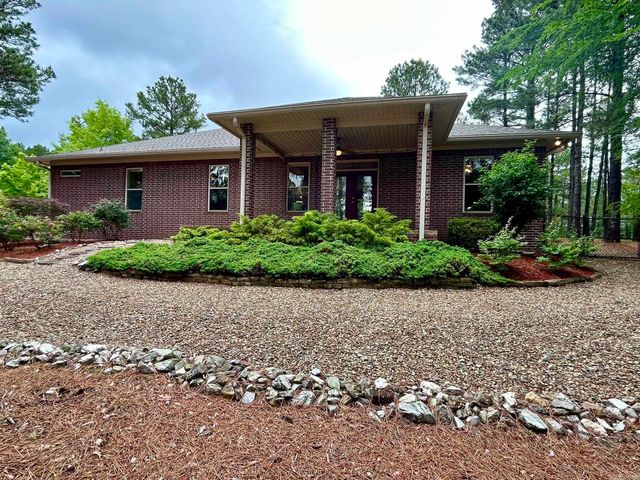 1 Victoria Lane, Hot Springs Village, AR 71909