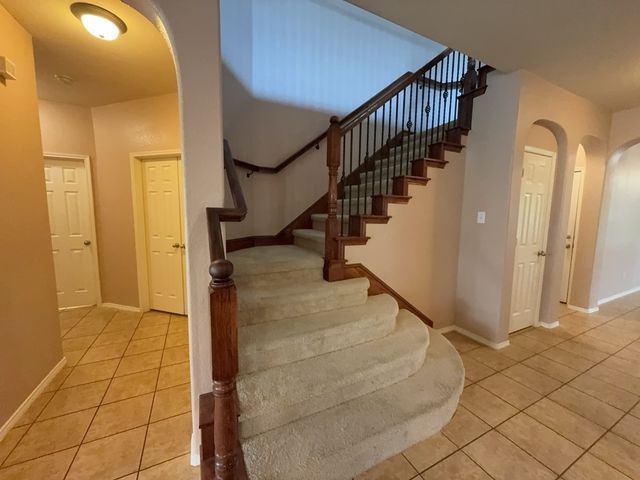 9709 Gessner Drive, Fort Worth, TX 76244