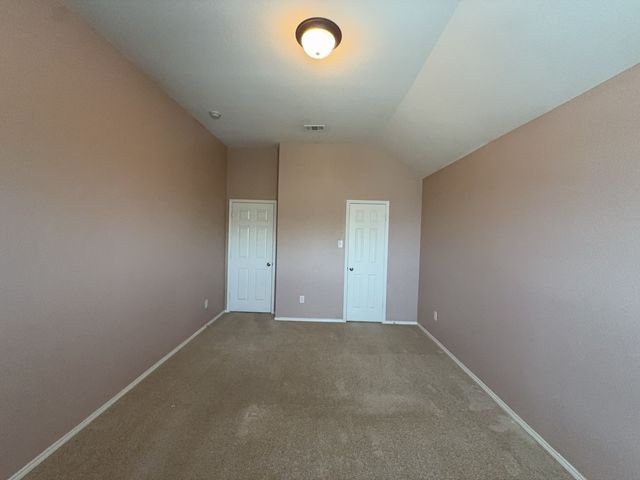 9709 Gessner Drive, Fort Worth, TX 76244