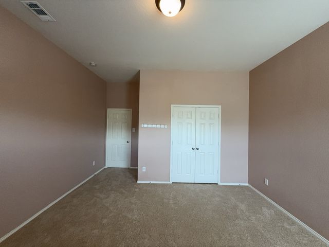 9709 Gessner Drive, Fort Worth, TX 76244