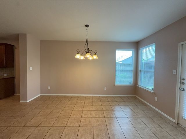 9709 Gessner Drive, Fort Worth, TX 76244