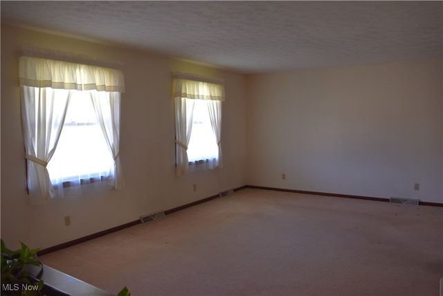 2530 Monnie Place, Zanesville, OH 43701