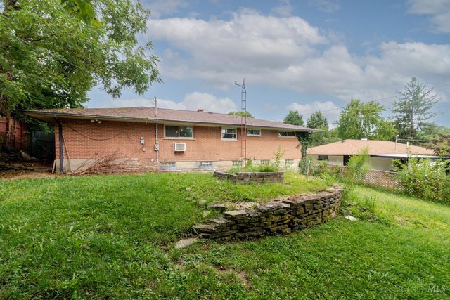 626 Upland Drive, West Carrollton, OH 45449