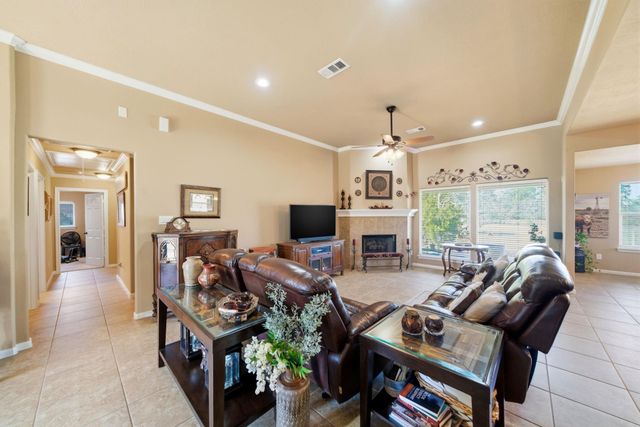 13646 Country Pine Court, Tomball, TX 77375