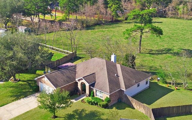 13646 Country Pine Court, Tomball, TX 77375