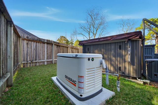 13646 Country Pine Court, Tomball, TX 77375