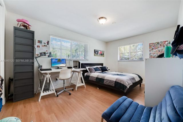 5700 SW 45th Ter, Miami, FL 33155