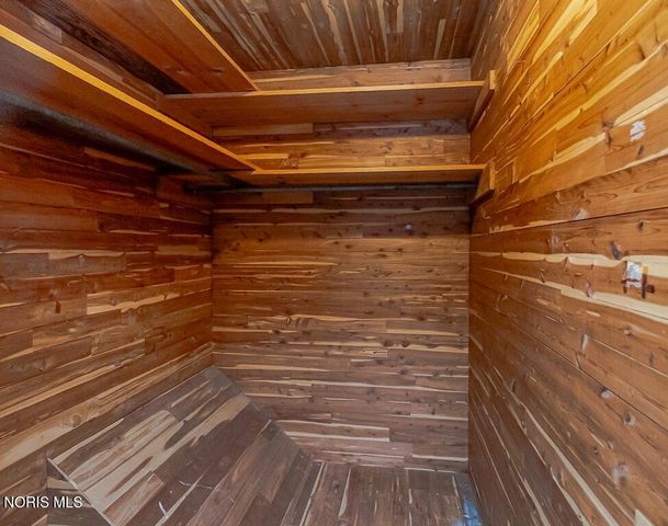 3720 Kelly Ave Avenue, Toledo, OH 43613