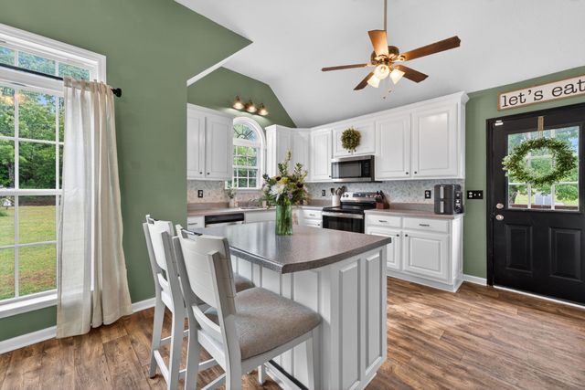 505 Limestone Rd, Elora, TN 37328