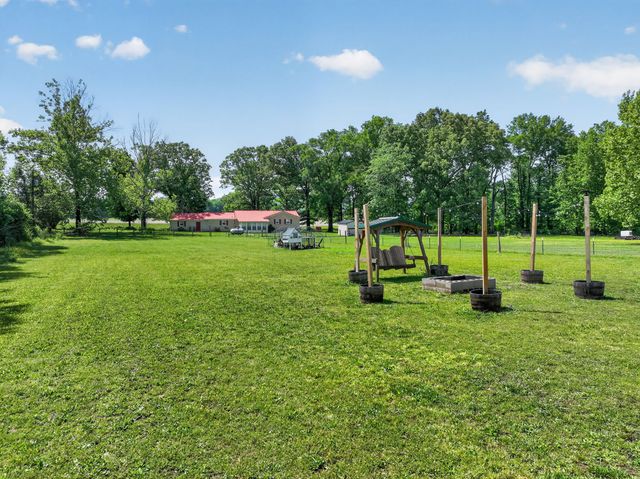 505 Limestone Rd, Elora, TN 37328