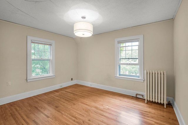 2657 Zenith Avenue N, Robbinsdale, MN 55422
