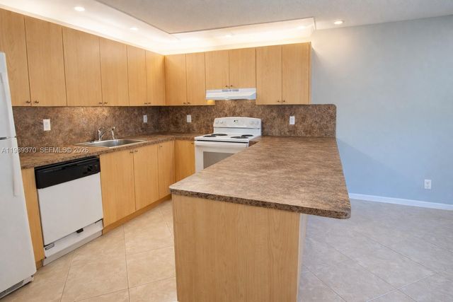 254 San Remo Boulevard 254, North Lauderdale, FL 33068