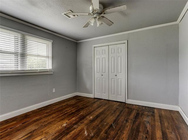 1371 N 1st Street, Harrah, OK 73045
