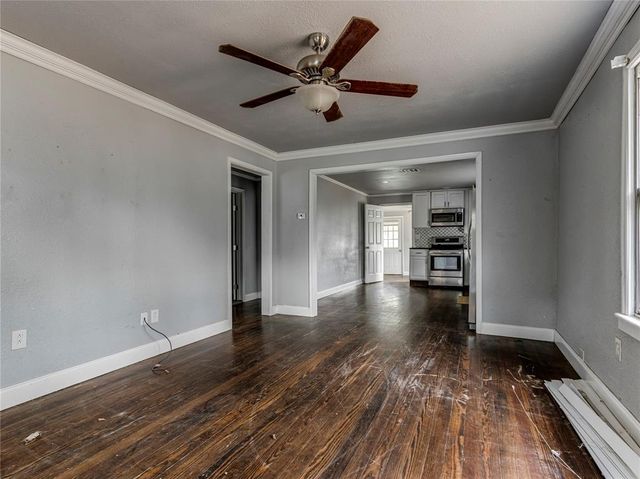1371 N 1st Street, Harrah, OK 73045