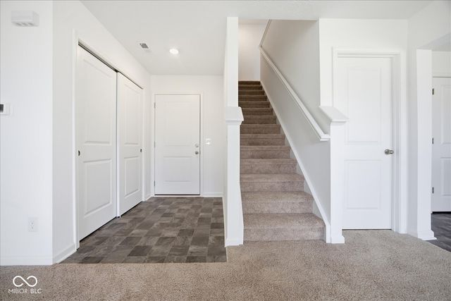 522 Plowman Drive, Shelbyville, IN 46176