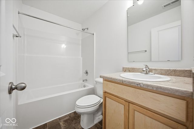 522 Plowman Drive, Shelbyville, IN 46176