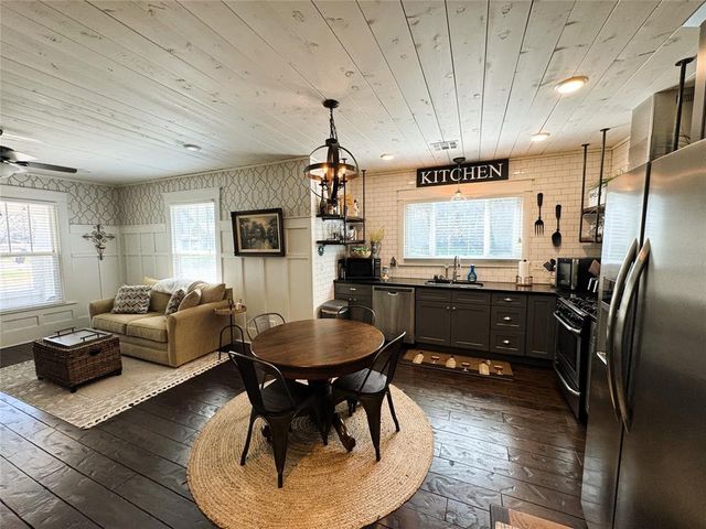 902 N Beard Avenue, Shawnee, OK 74801