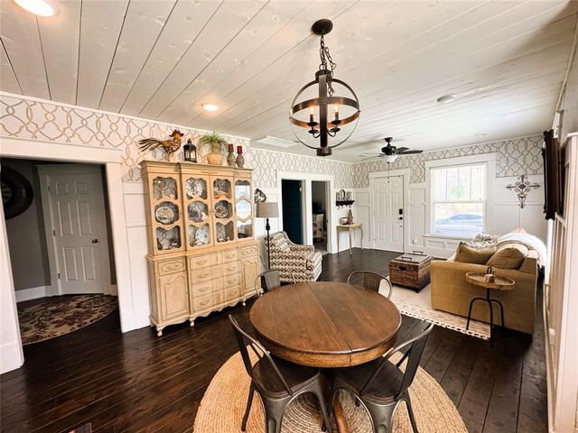 902 N Beard Avenue, Shawnee, OK 74801