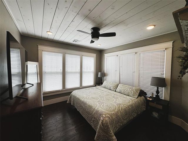 902 N Beard Avenue, Shawnee, OK 74801